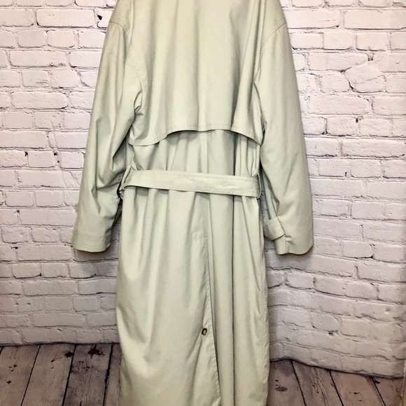London Fog Trench Coat. - Picture 2 of 8